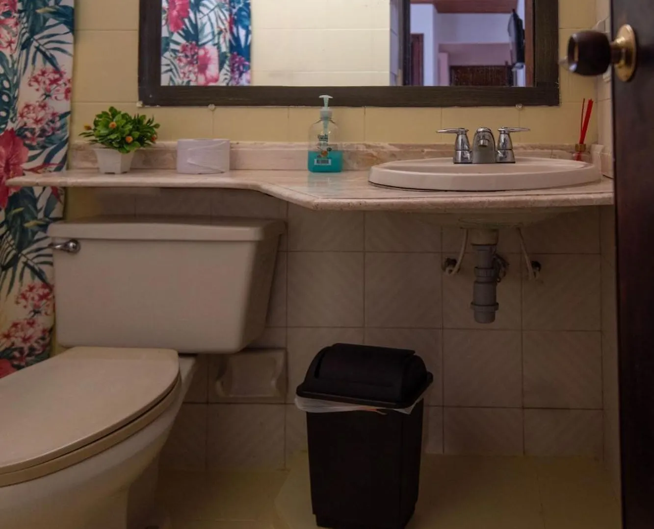 Apartamento Bueno, Bonito Y Barato Cartagena Apartment